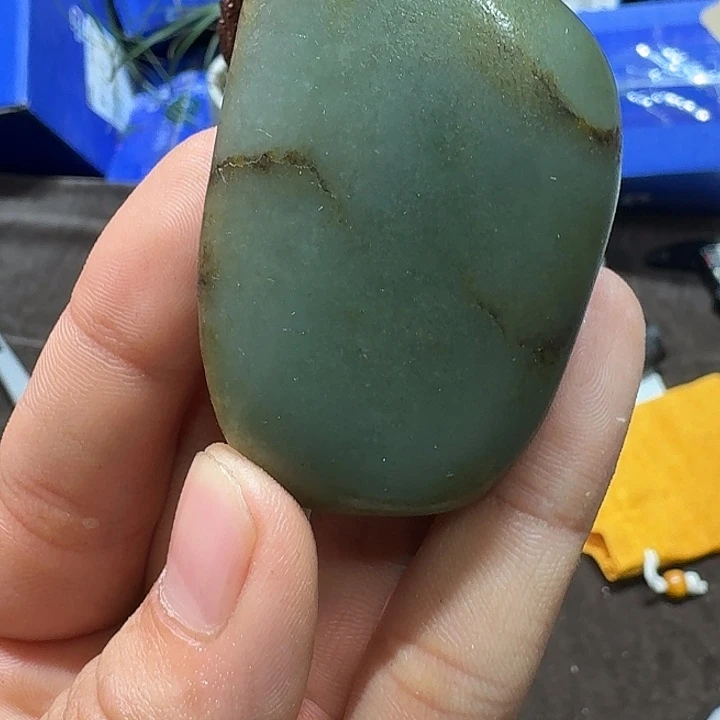 未镶嵌和田玉（糖玉）车挂