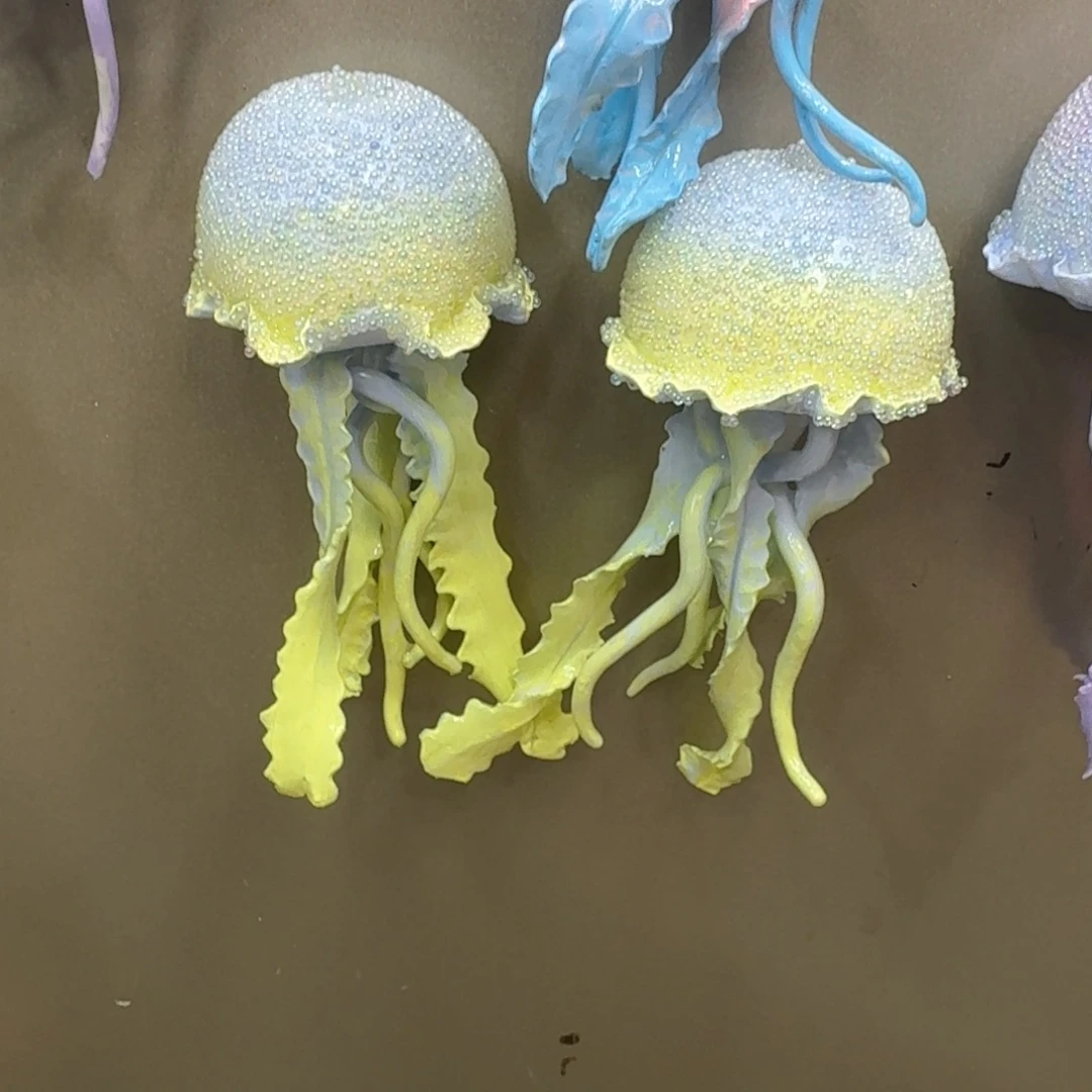 树脂制品13号噢噢噢哦哦