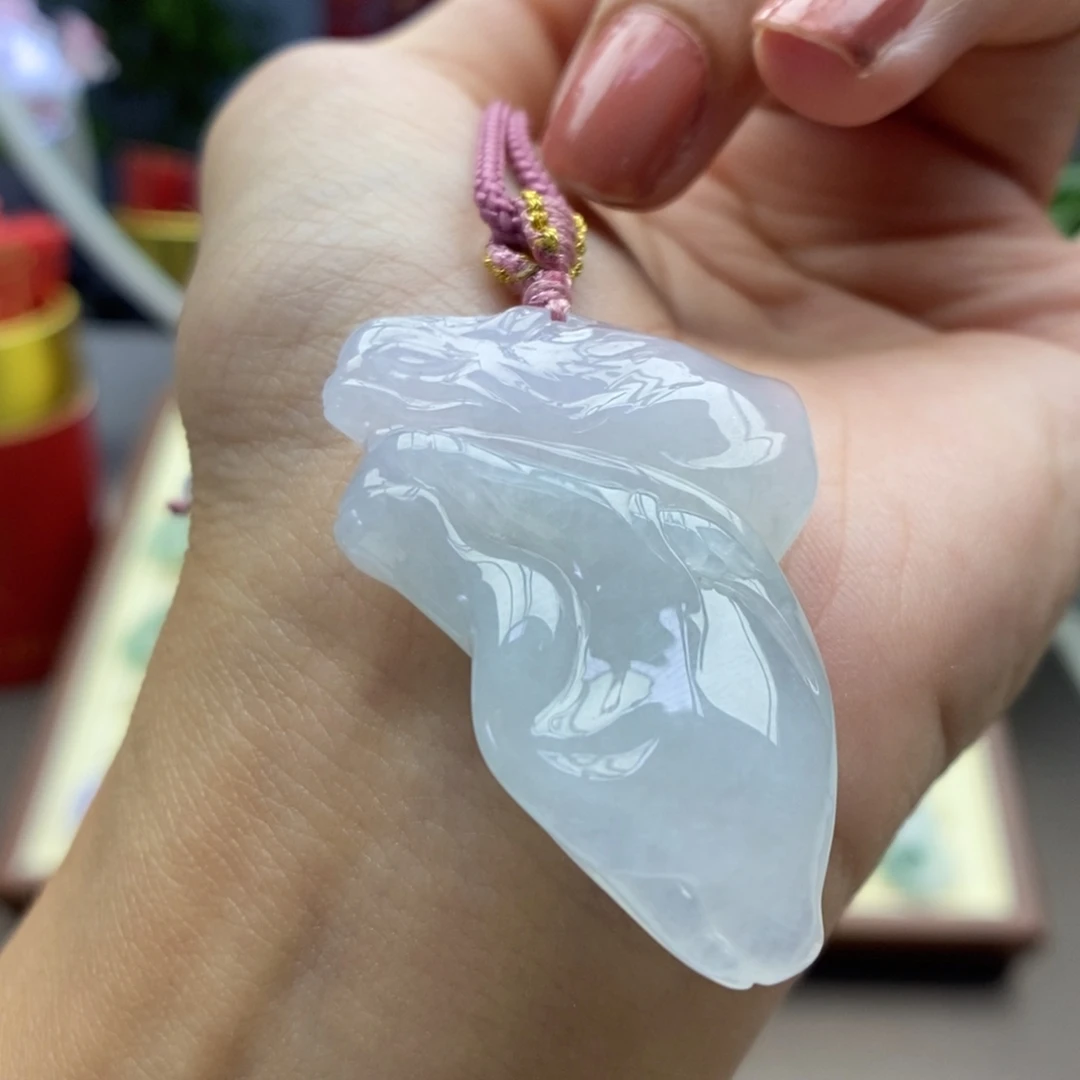 翡翠未镶嵌颈饰吊坠66