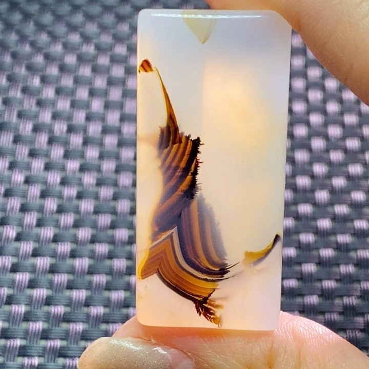 玛瑙/玉髓颈饰未镶嵌风****阳