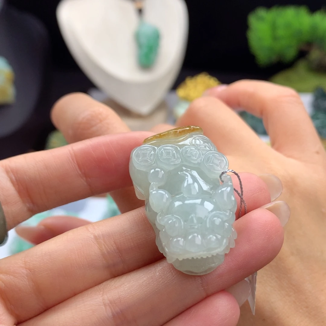 翡翠未镶嵌颈饰A19 大肚金钱貔貅