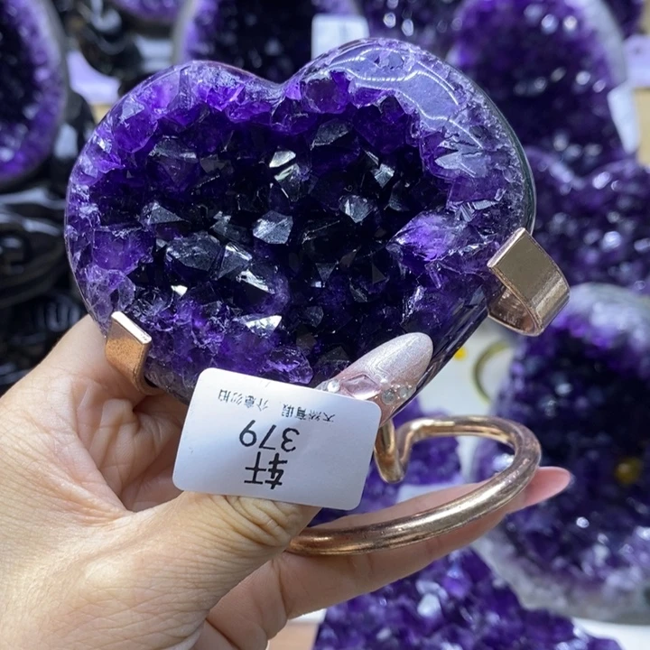 锦****未镶嵌紫晶大型摆件（非配饰）