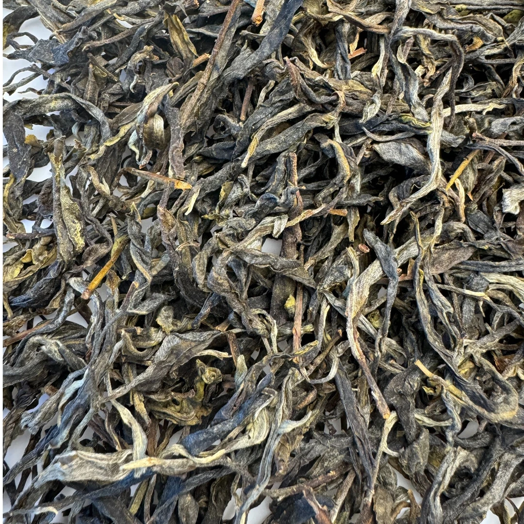 2025年头春头采荒山岩茶单株 普洱茶生茶散茶