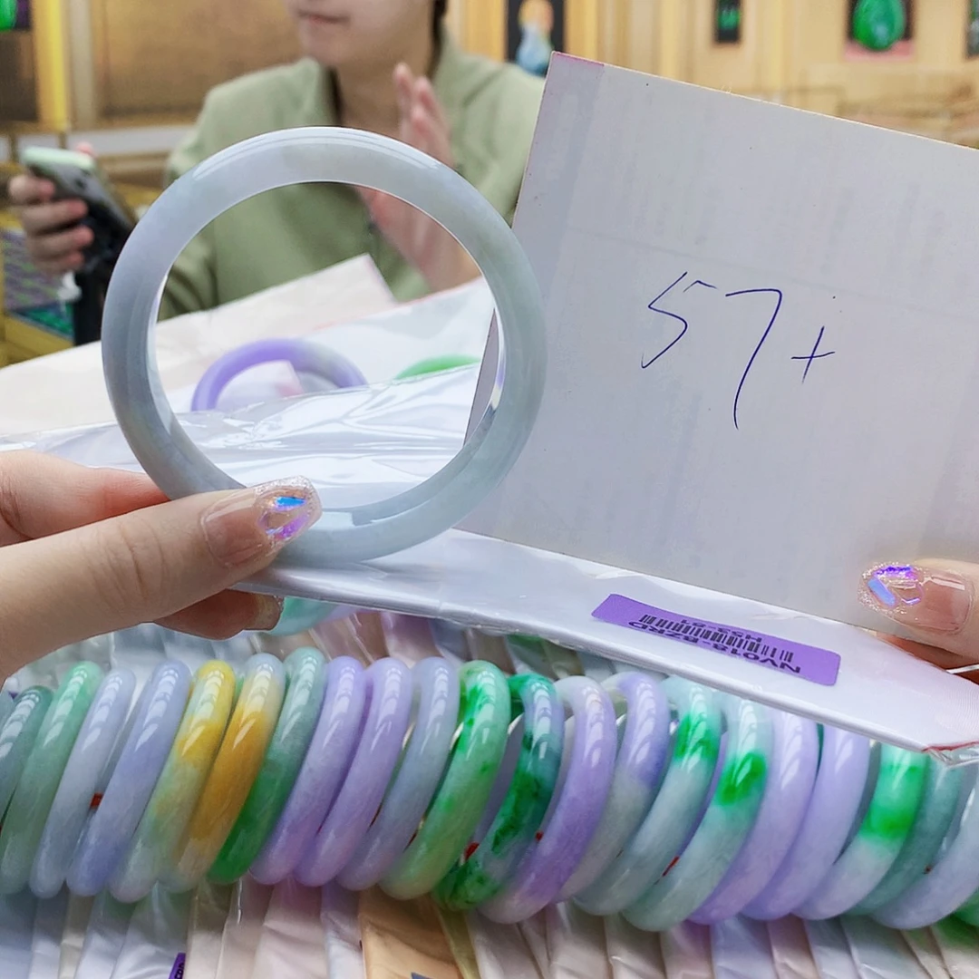 翡翠未镶嵌手镯gj