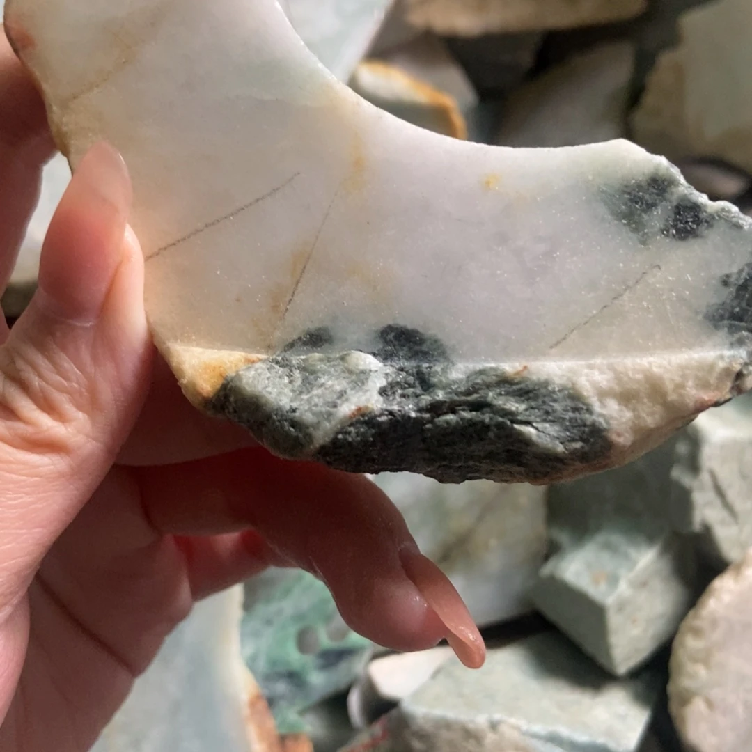 翡翠未镶嵌挂件天然翡翠