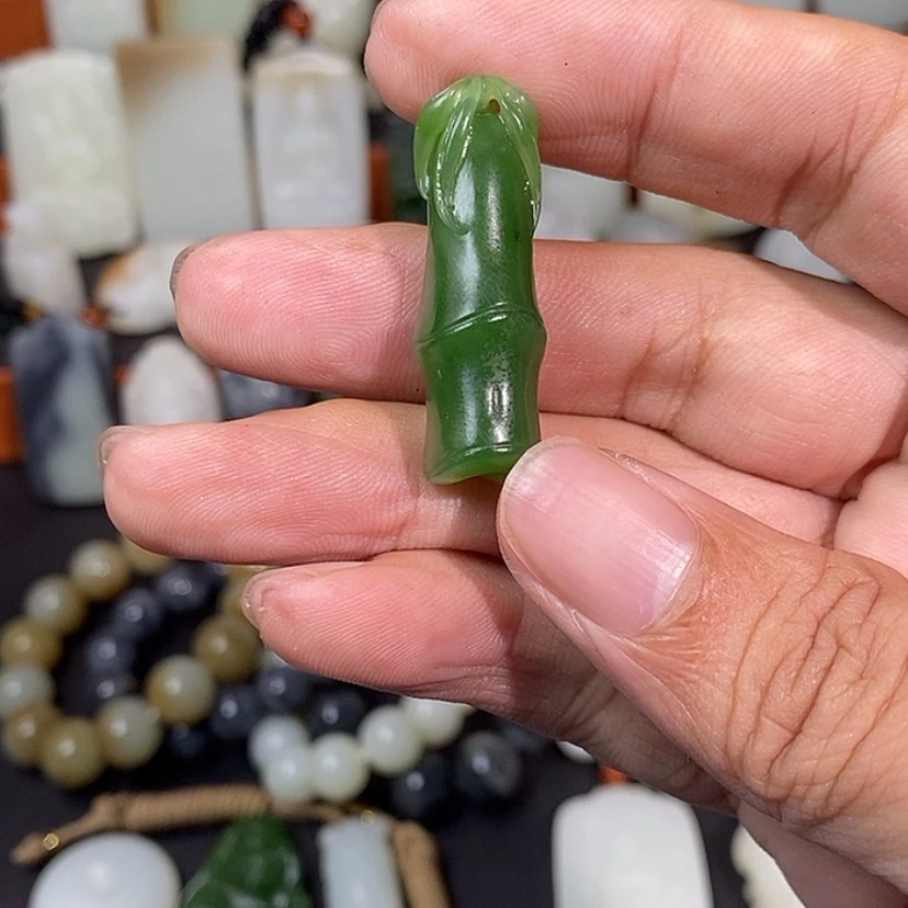 【闪购商品】颈饰未镶嵌和田玉李*庆