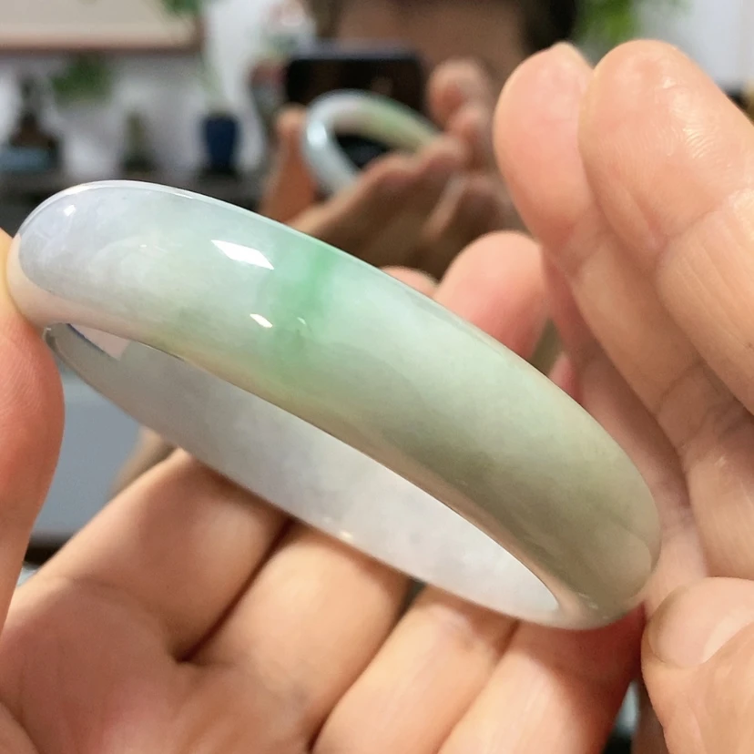 【闪购商品】翡翠手镯未镶嵌58
