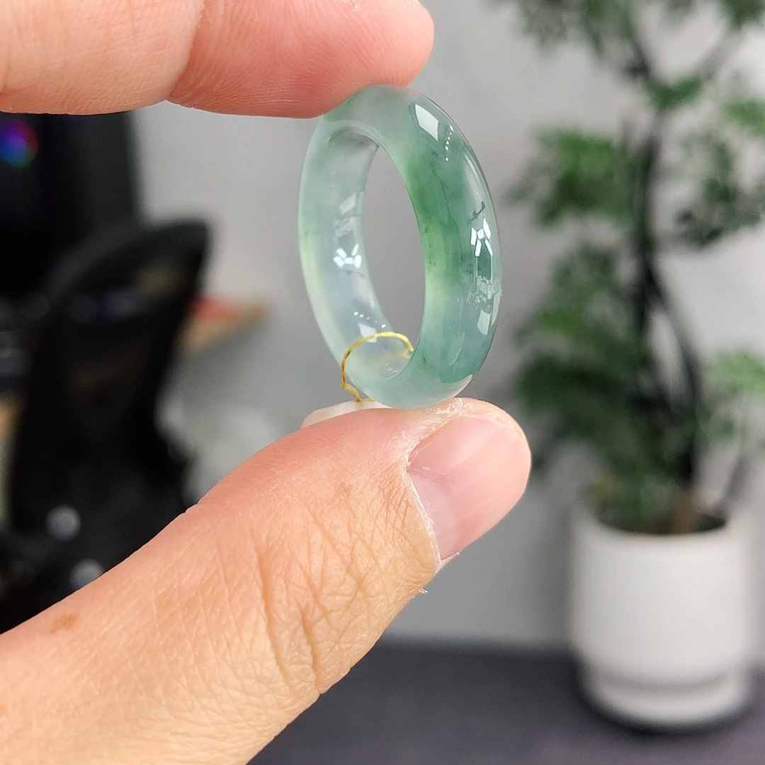 翡翠未镶嵌戒指17-18