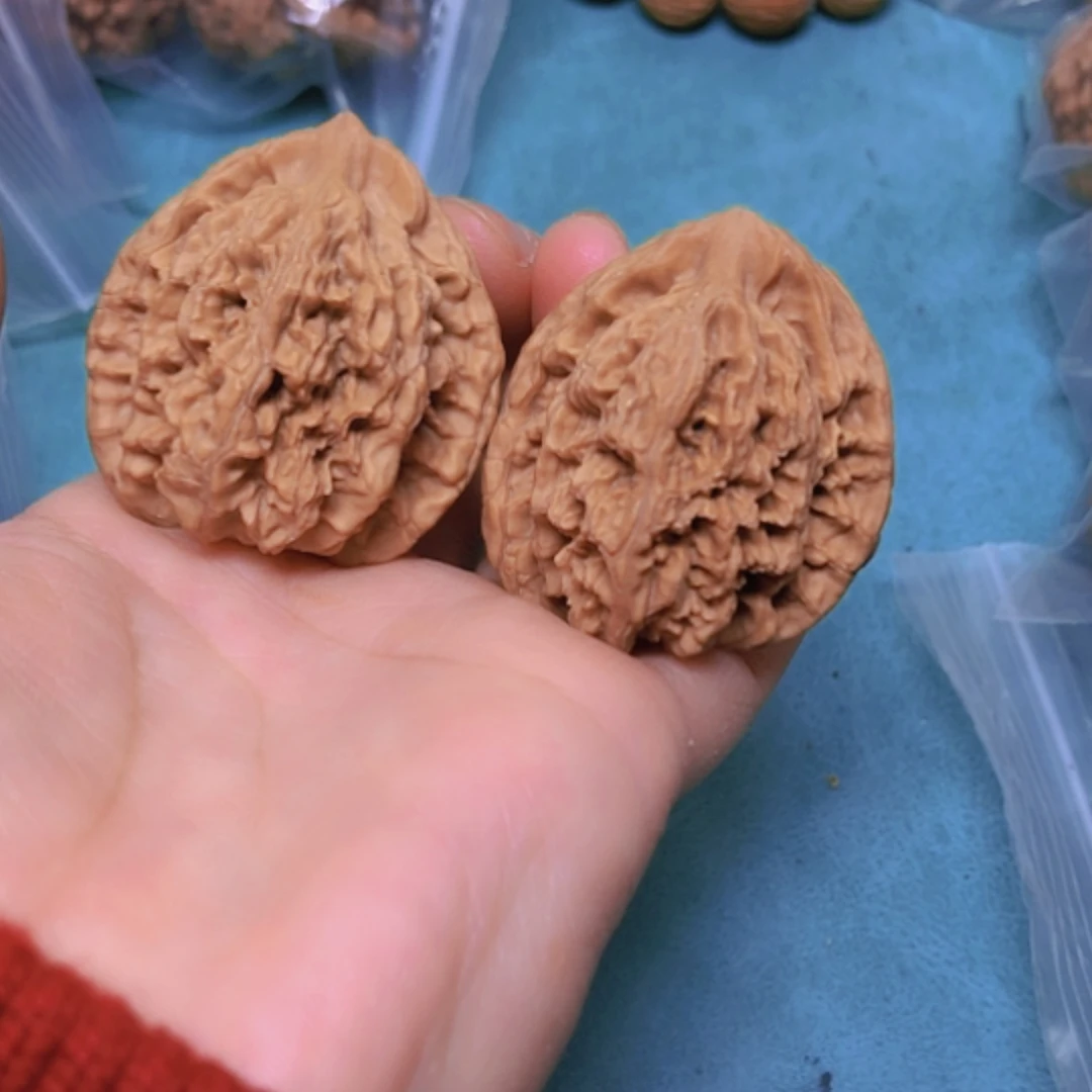 【闪购商品】摆件核桃38.5梅枝虎全品出油