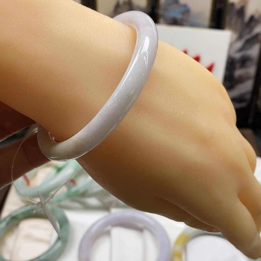 翡翠未镶嵌手镯翡翠手镯56+，卡8