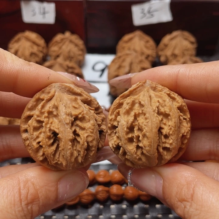 文玩核桃吊坠秦岭核桃