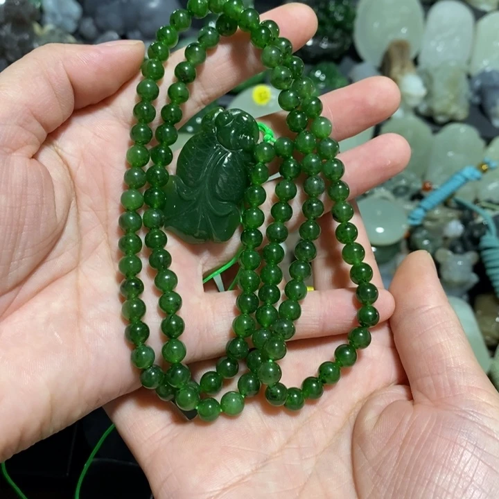 专***健和田玉未镶嵌挂件