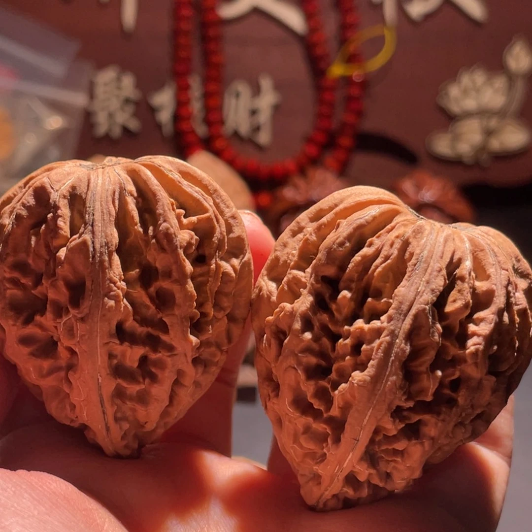 文玩核桃把件九哥楸核13