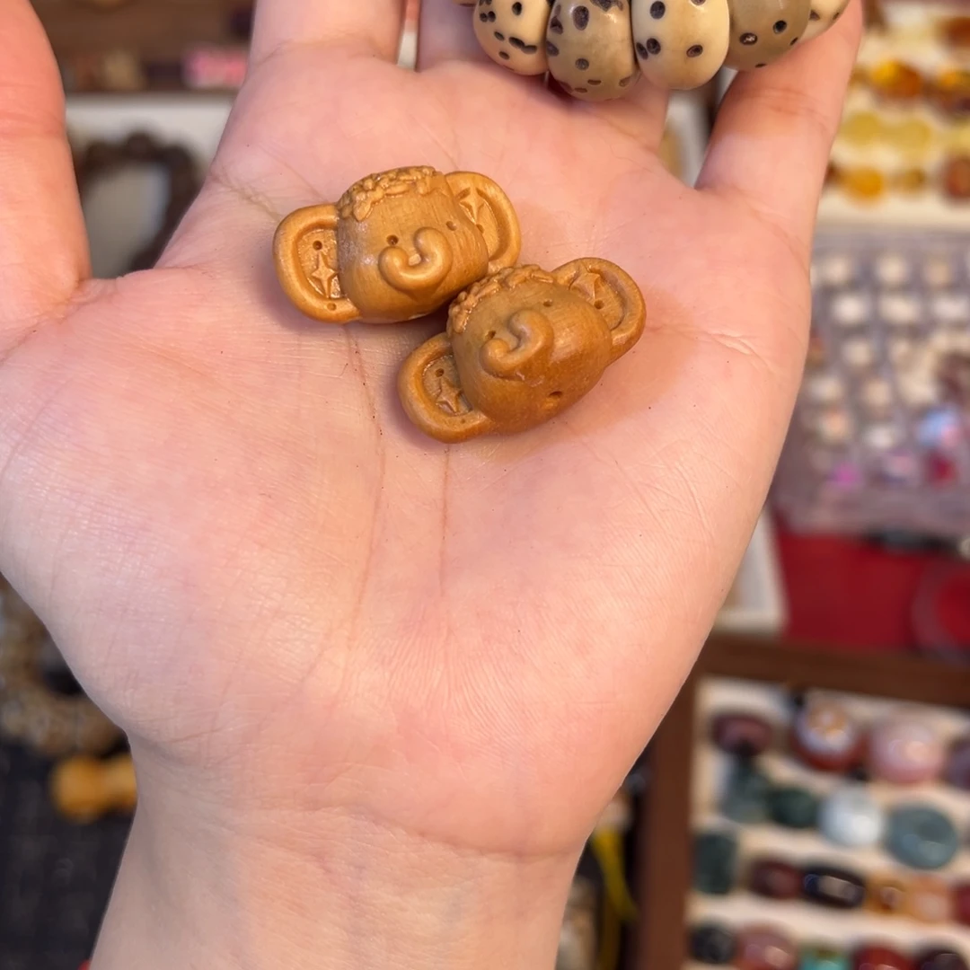 吊坠紫金鼠做提溜