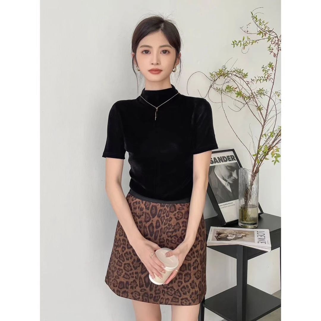 半高领金丝绒黑色打底衫女2025新款秋装短袖t恤外穿内搭上衣显瘦