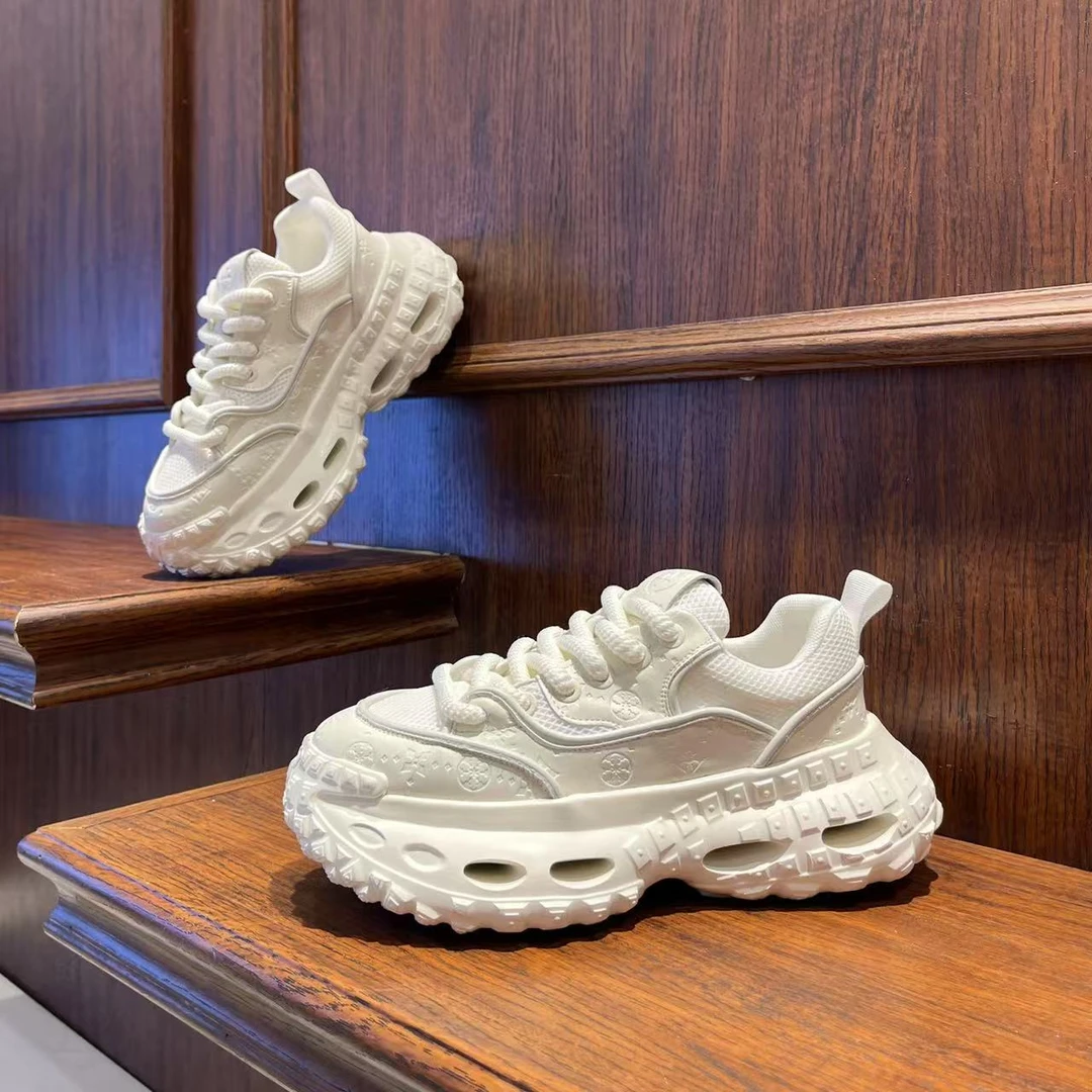 2025春季男鞋新款潮流时尚压花厚底老爹鞋百搭增高舒适男生休闲鞋