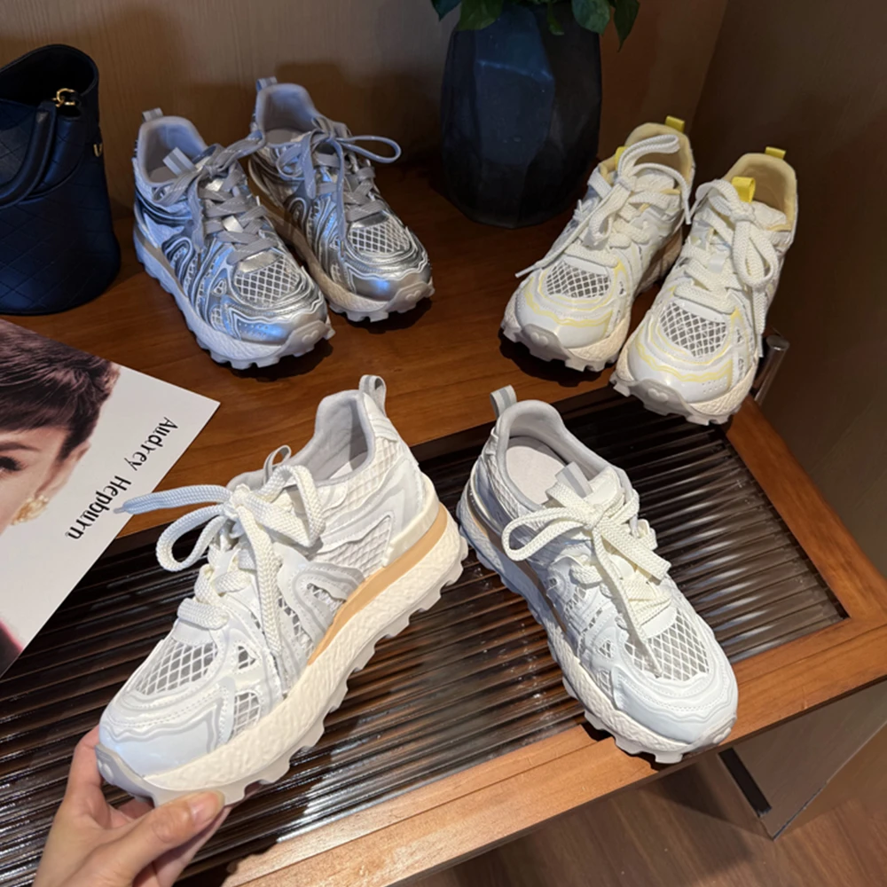 【上新】范小洛小个子隐形内增高2025女夏新款阿甘鞋透气网面休闲鞋