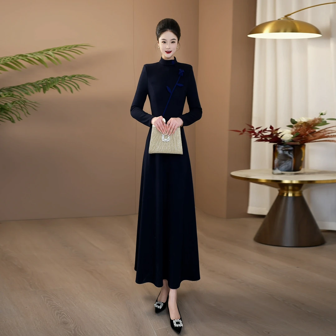 高级大气连衣裙2025年秋冬新款加绒加厚保暖遮肉收腰显瘦长裙266