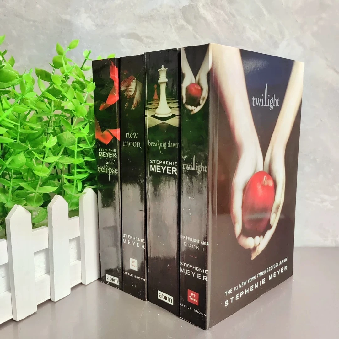 暮光之城4册英文版 The Twilight Saga 1-4 暮色 新月 月食 破晓