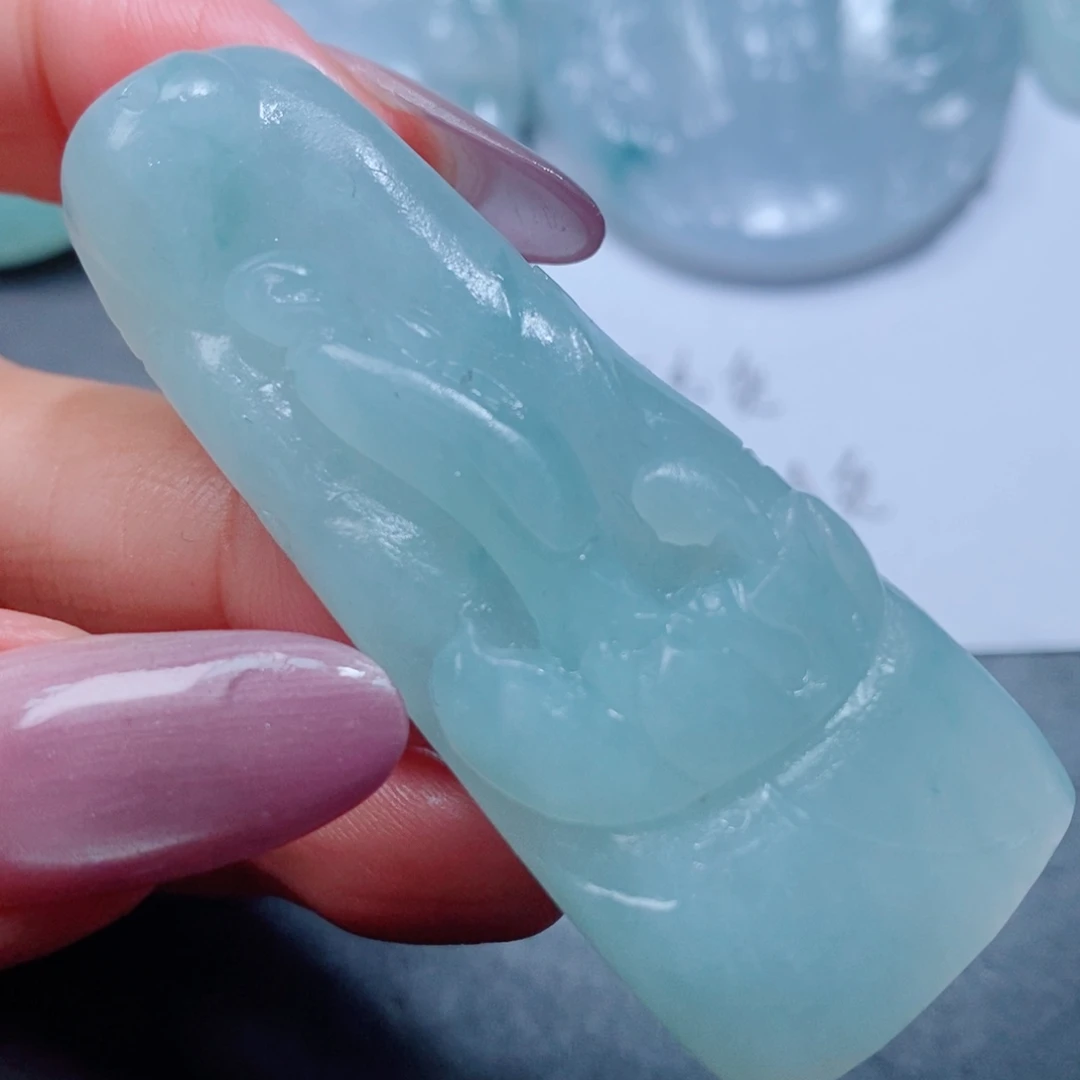 法***爱未镶嵌吊坠定制翡翠