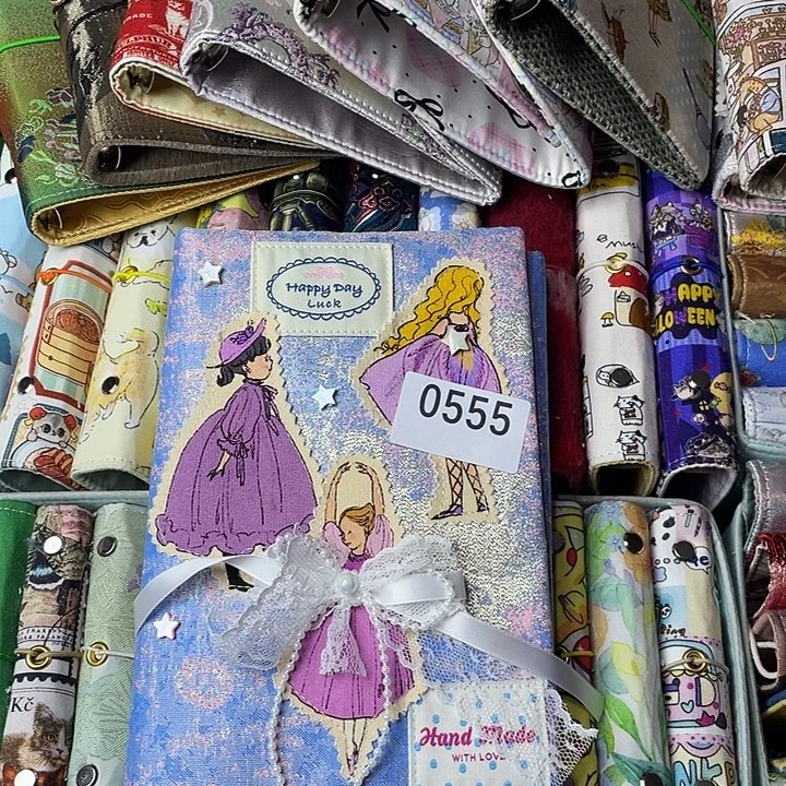 织绣a5定页仅书衣0555