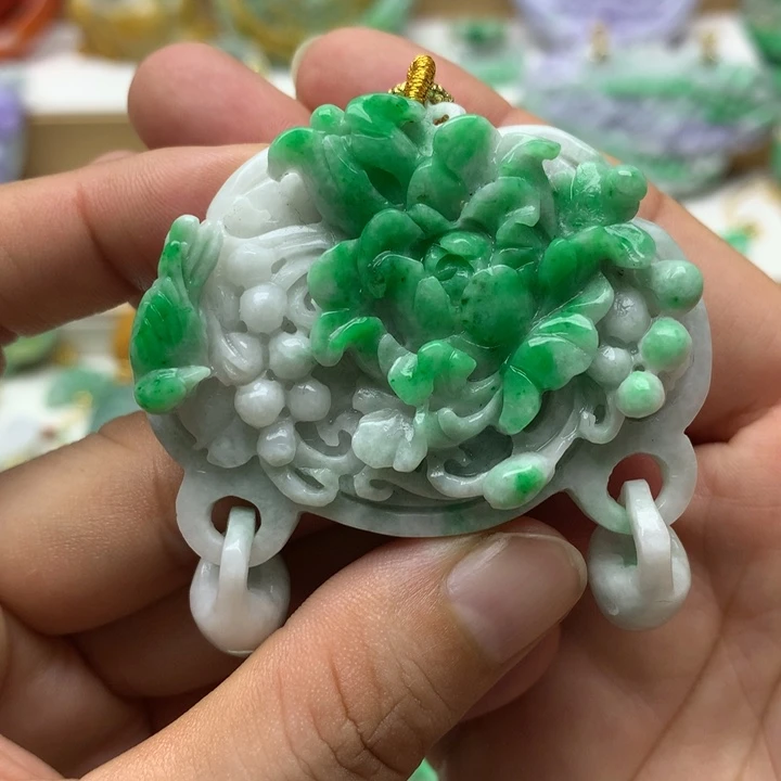 颈饰未镶嵌翡翠翡翠