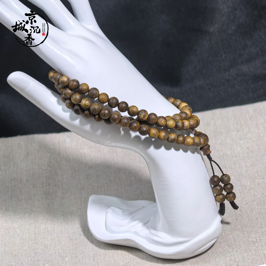 沉香【京城沉香】莺歌绿奇楠卡6多圈圆珠高货沉香手串