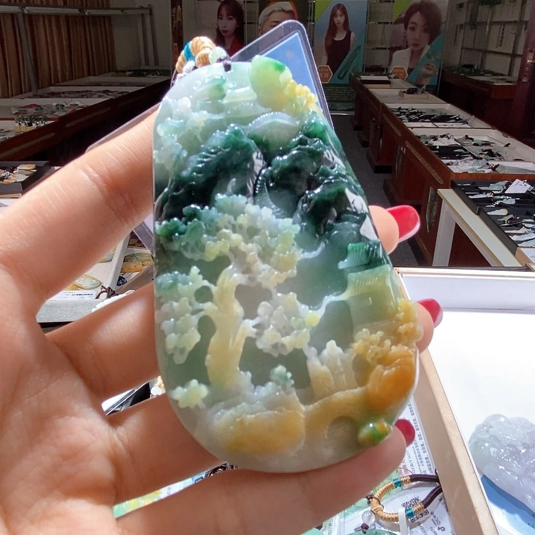 翡翠未镶嵌颈饰翡翠