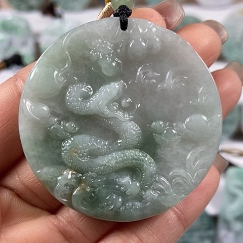 翡翠颈饰未镶嵌蛇牌福利有棉感福利