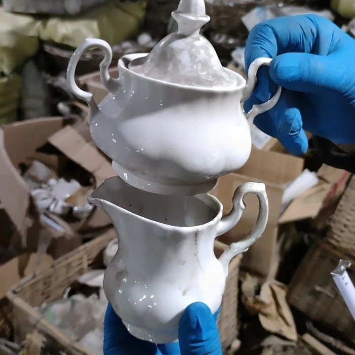 摆件陶瓷盘子碗啥都有