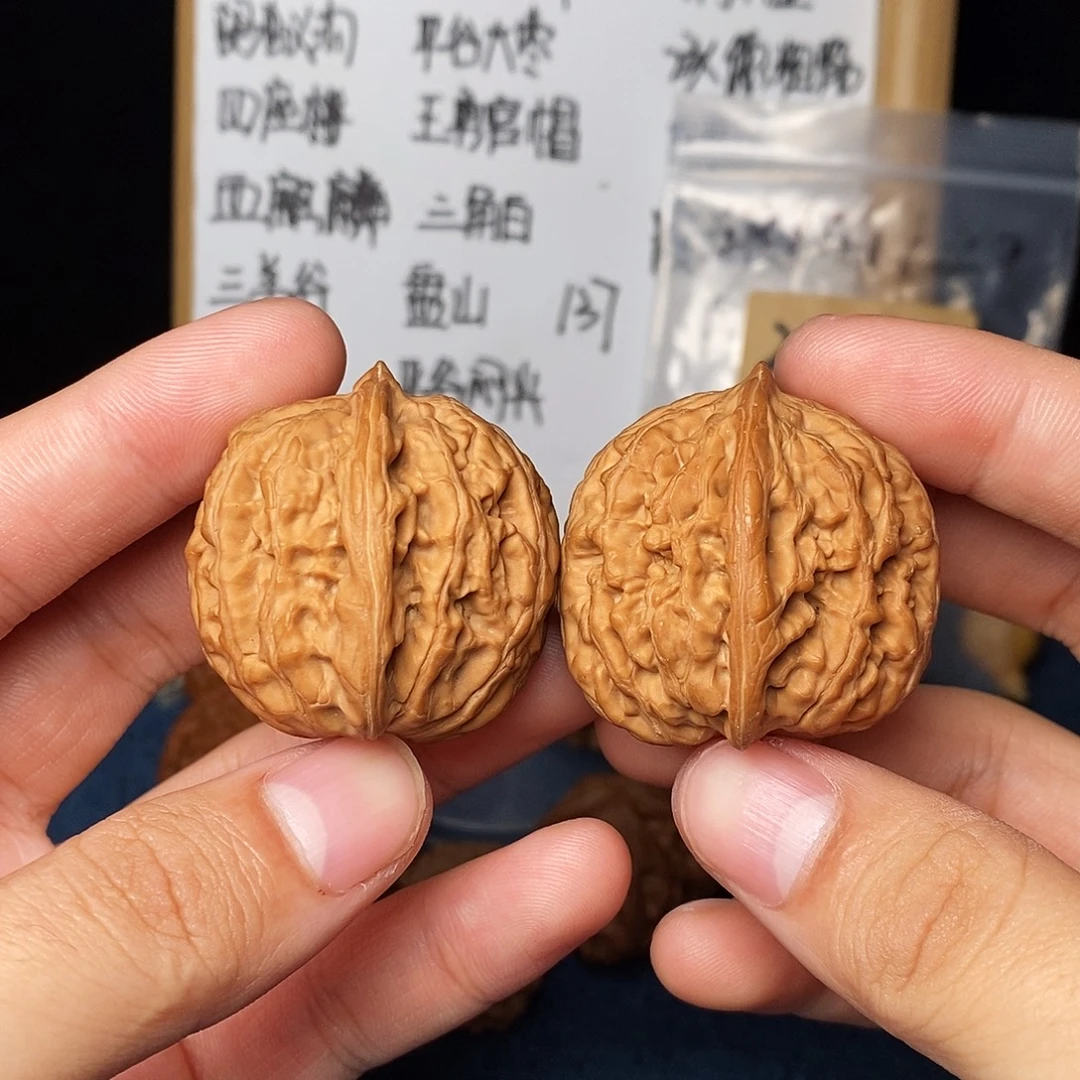 文玩核桃手串凤凰台