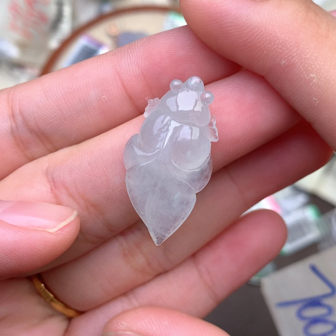 未镶嵌挂件翡翠一