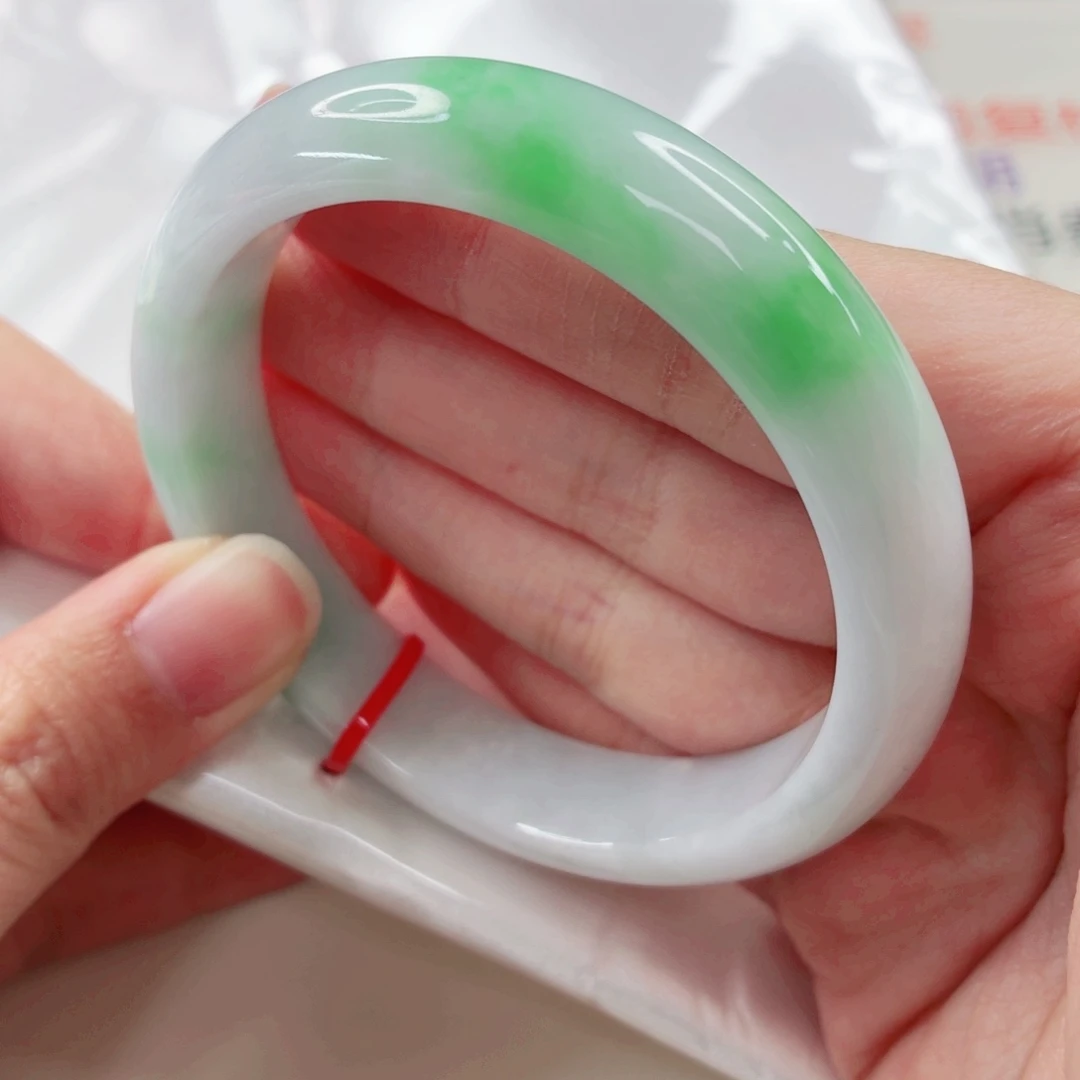 翡翠未镶嵌手镯58圈24480