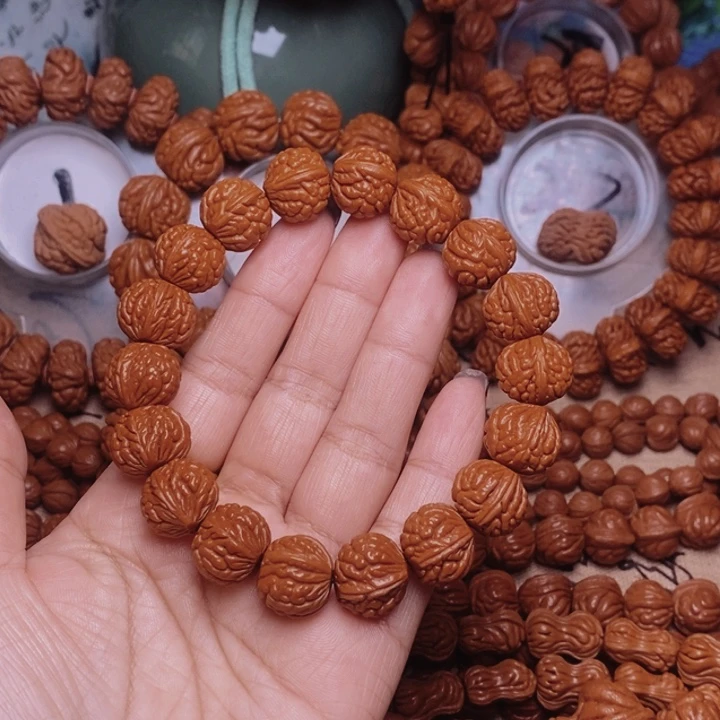 文玩核桃手串龙纹桃核