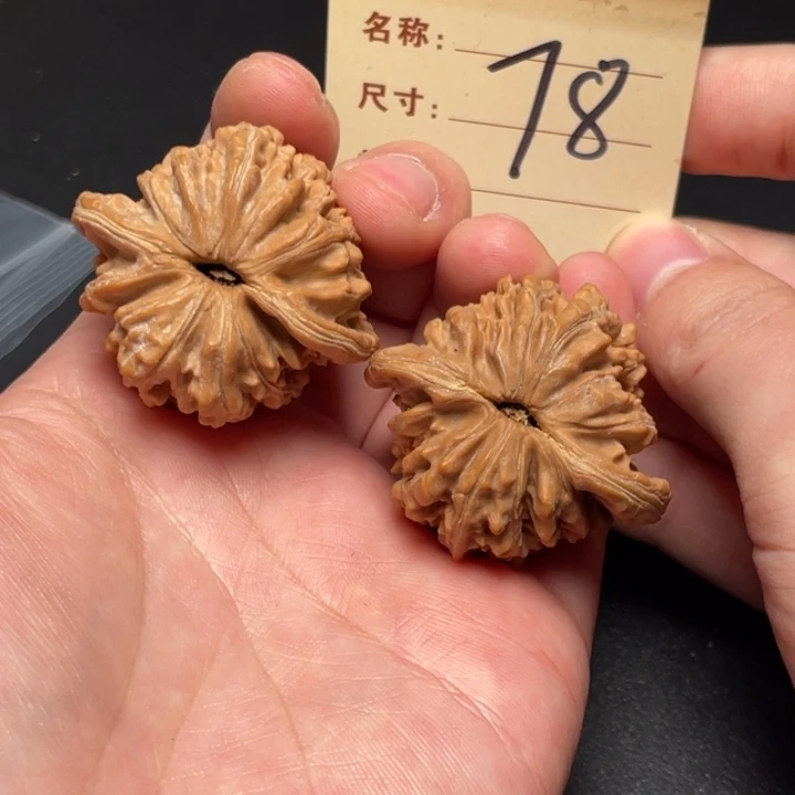 文玩核桃把件四座楼42尺全品白茬78