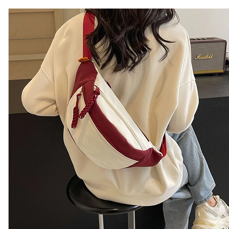 探屿潮牌时尚胸包女运动背包休闲单肩包百搭轻便斜挎尼龙包小包包