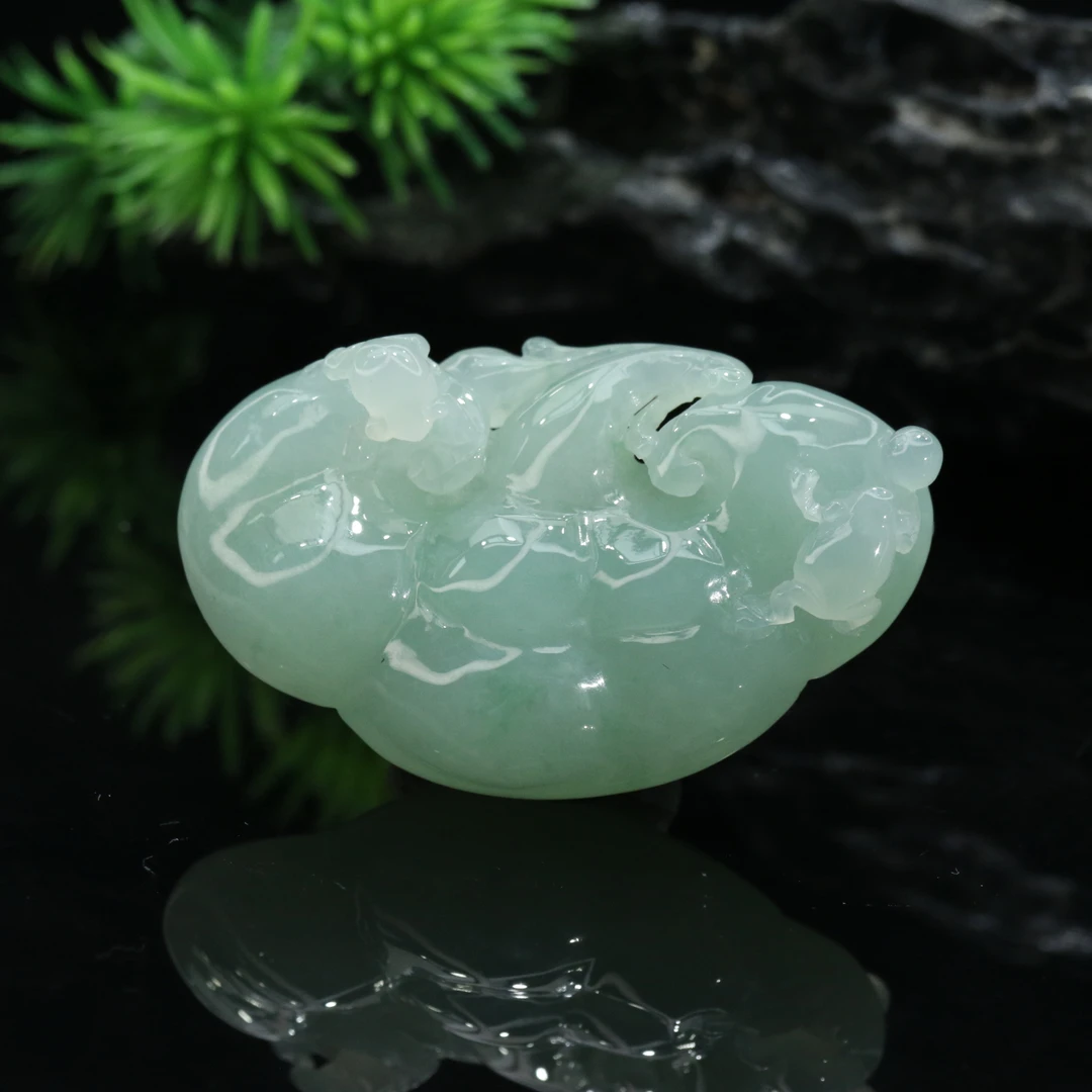 FC32天然缅甸翡翠A货冰吊坠/000037/保利厦门拍卖