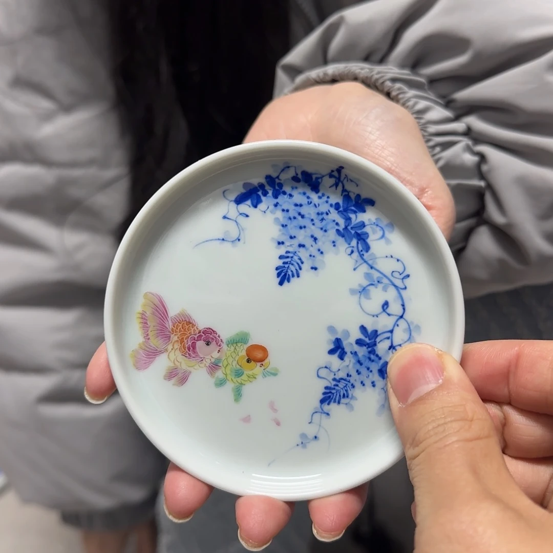 出h好姑姑光辉哈哈哈家家