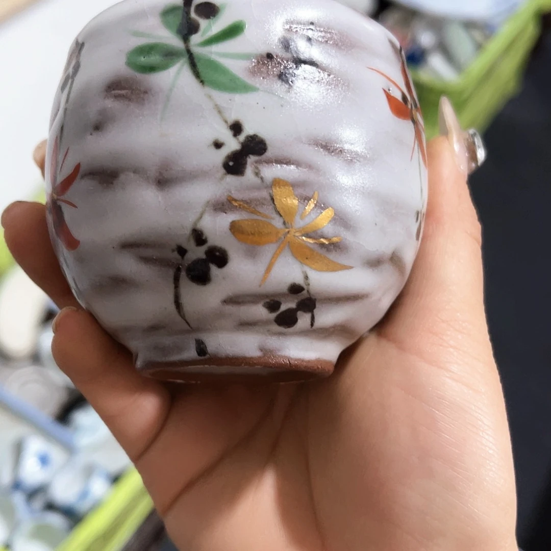 瓷片米*美甲等系列服务和设施设备