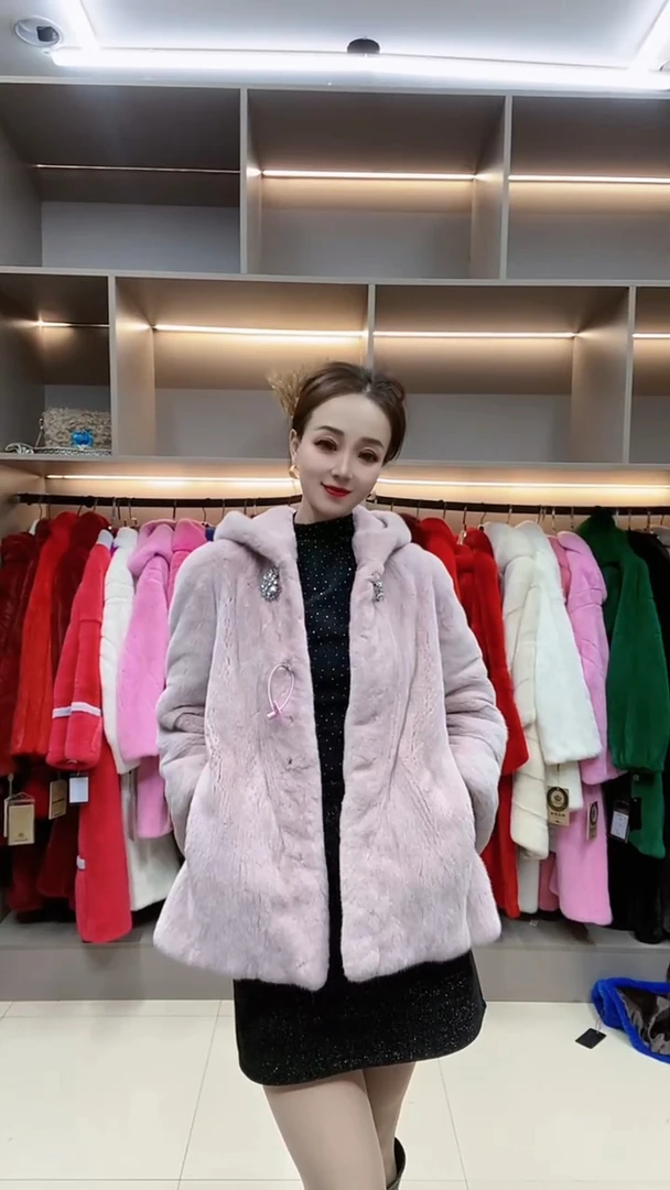 2024一件出门进口紫金天鹅绒貂皮大衣女款整貂水貂皮草女连帽外套