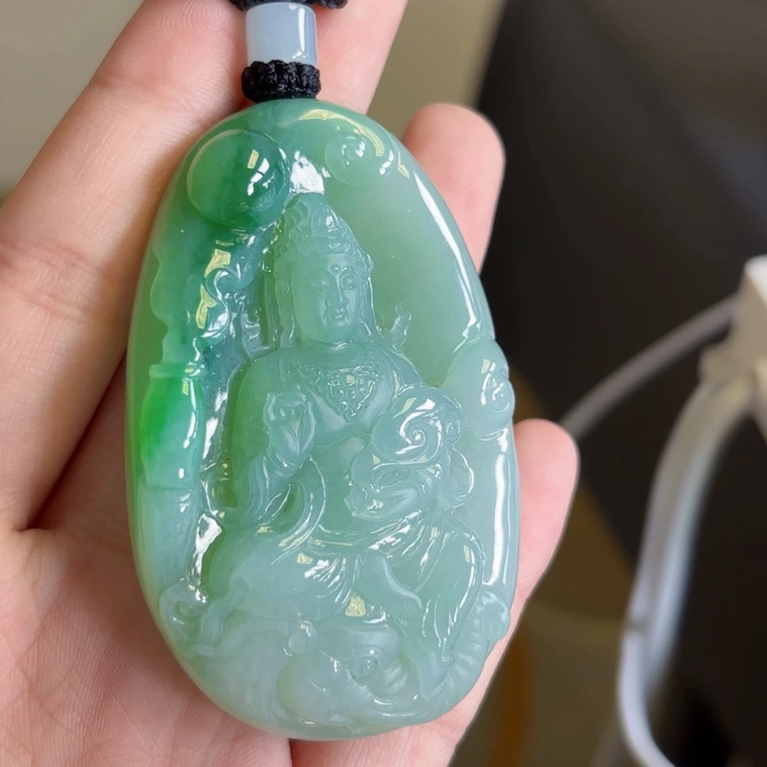 翡翠未镶嵌颈饰普贤