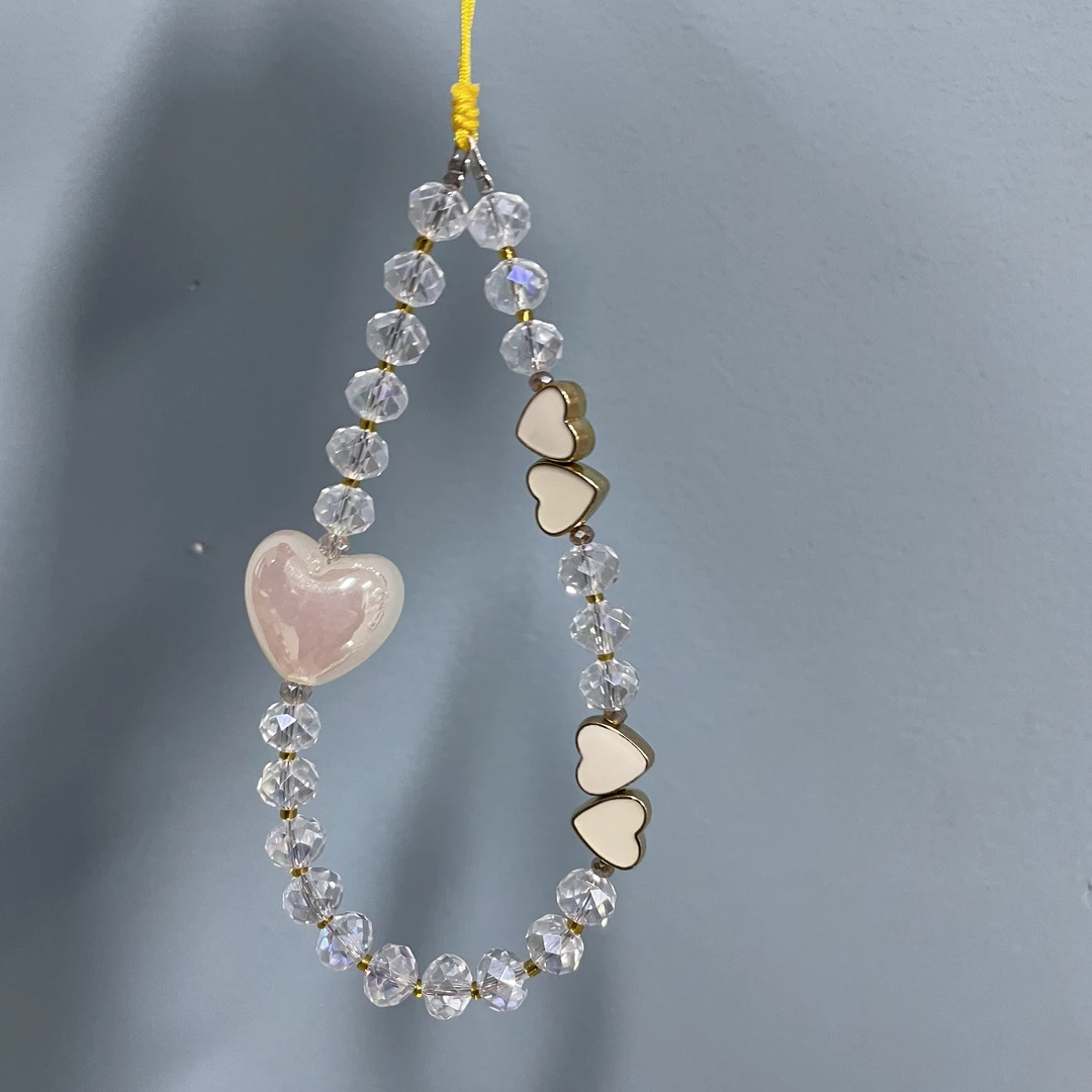 白色系爱心款手机链H543