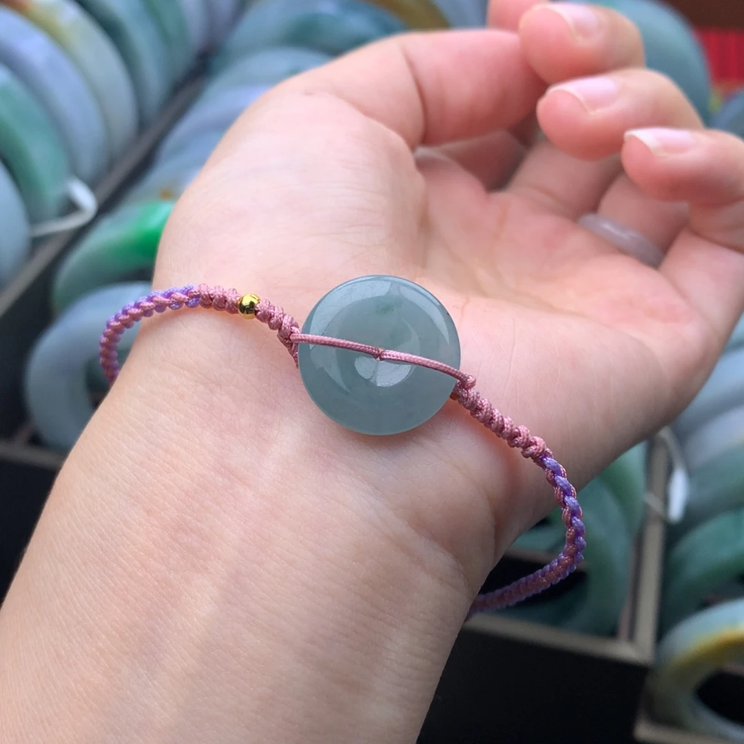 未镶嵌手链翡翠多样性