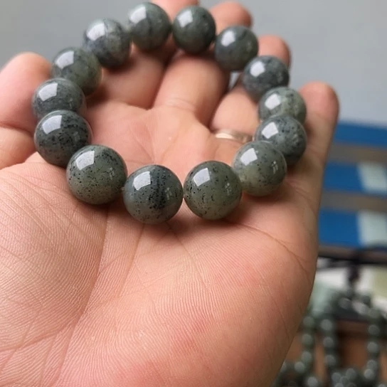 手链未镶嵌和田玉