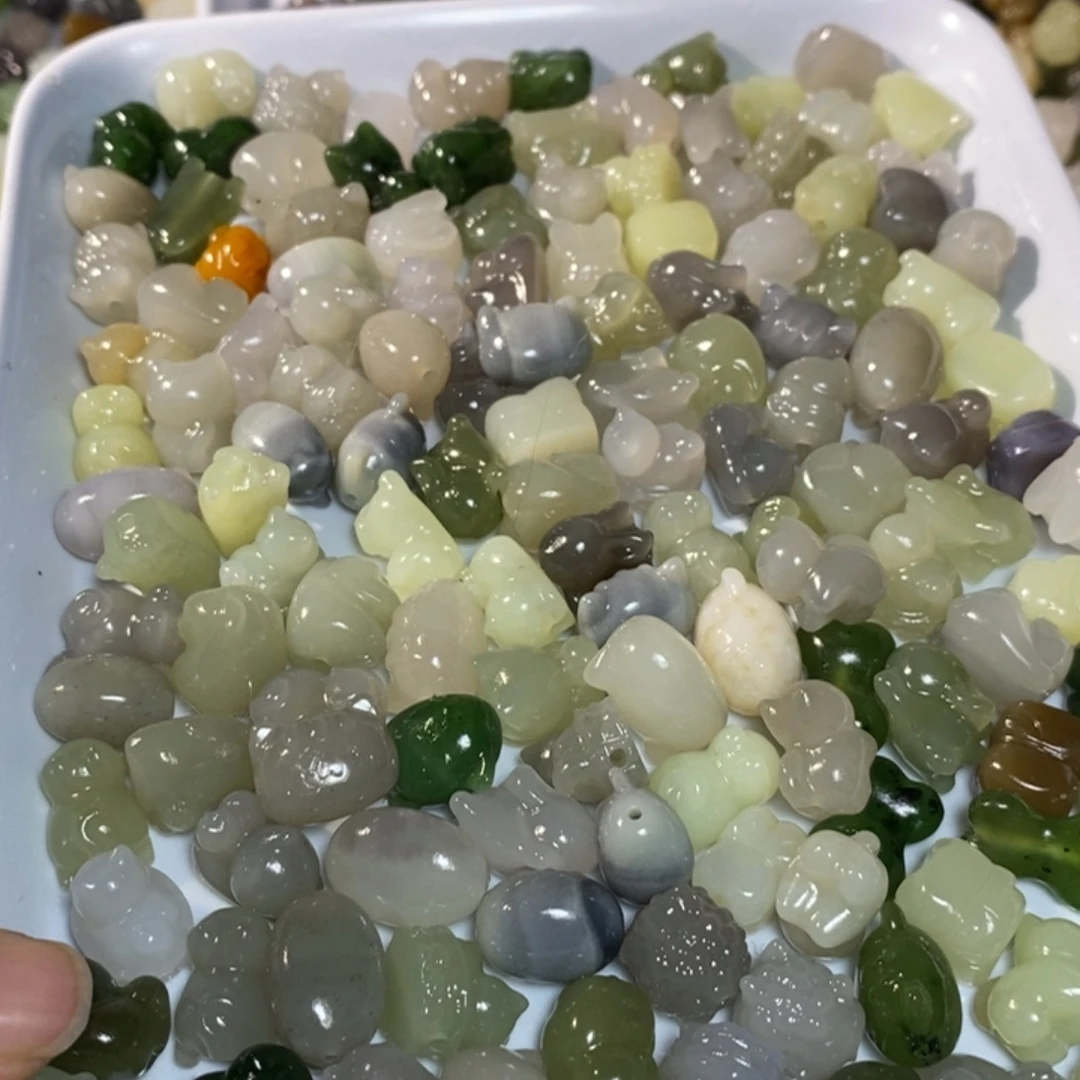 和田玉未镶嵌手链微瑕发二