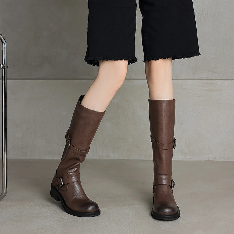 2025秋冬新款圆头皮带扣高筒长靴粗跟中跟牛皮时装秋冬厚底长筒靴
