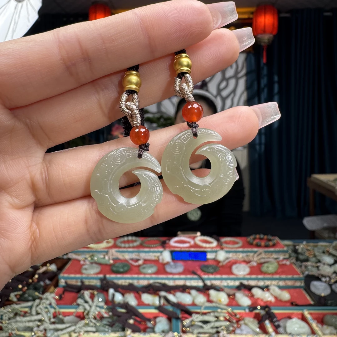 和田玉挂件福利锁骨链时来运转女士款拍一发一（22mm）