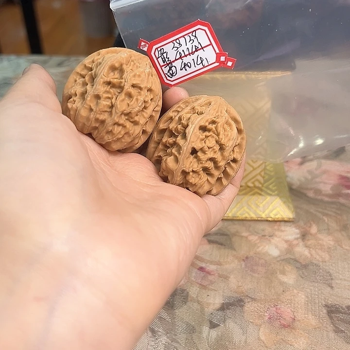 文玩核桃把件马蹄