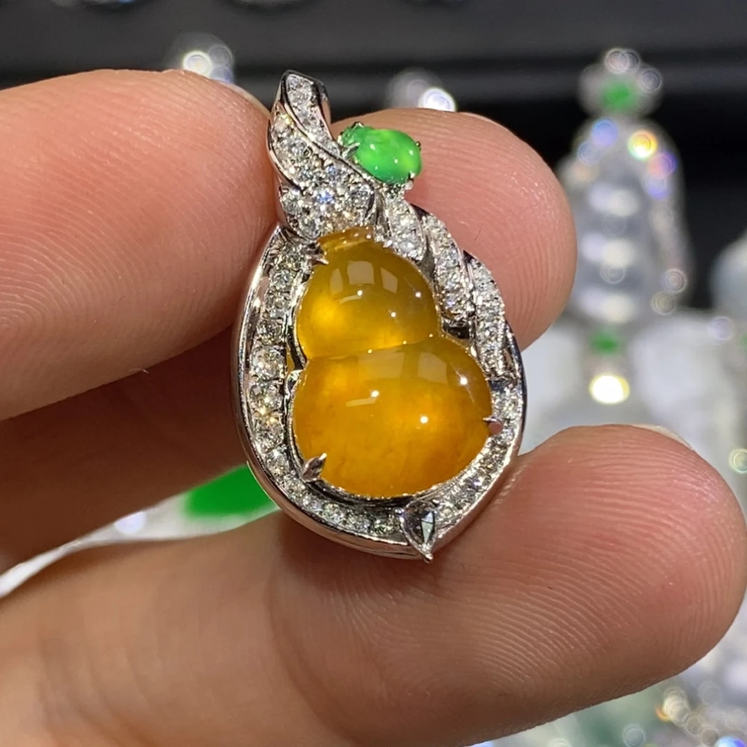 吊坠(不含链)18K金镶嵌翡翠冰黄葫芦