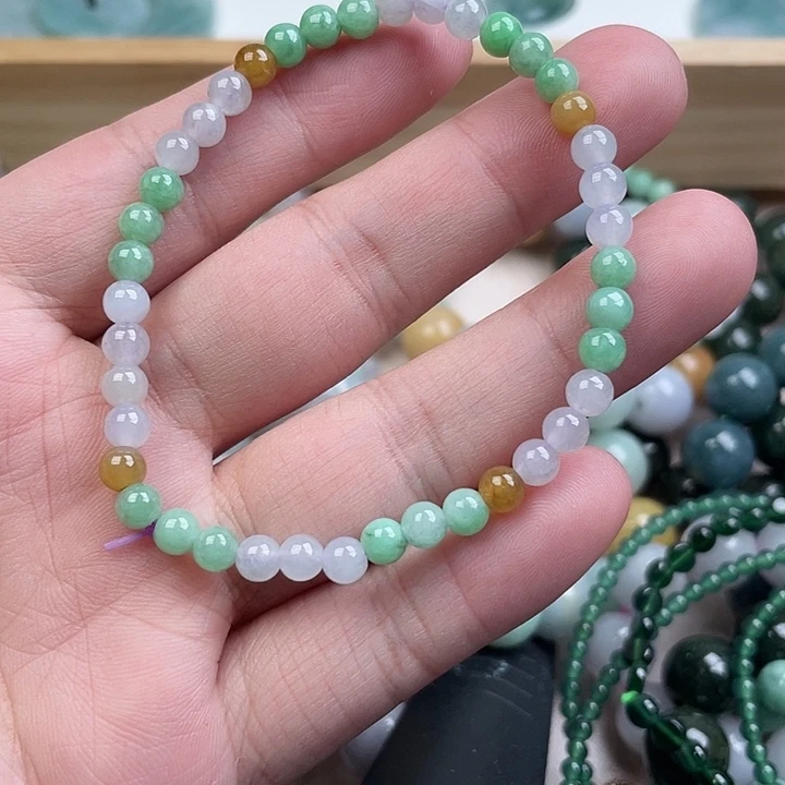 翡翠未镶嵌颈饰22